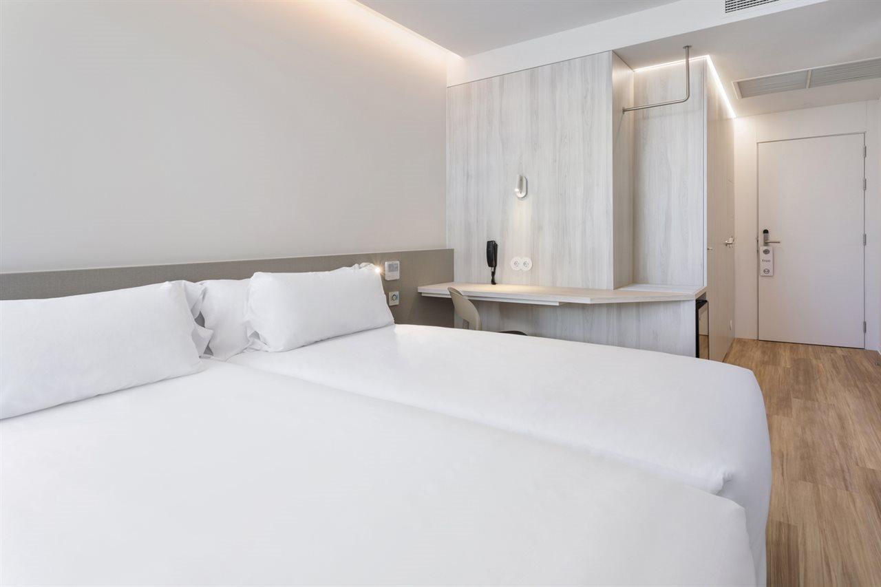 B&B Hotel Santo Tirso Extérieur photo